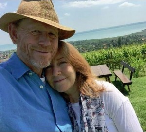 TWEET HEARTS--Ron tweeted this photo of himself with wife Cheryl while celebrating their 40th anniversary earlier this month in Budapest. Follow Ron on Twitter @RealRonHoward.