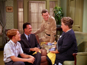 BEE TO BE ON TV OR BEE NOT TO BE ON TV?--Don Keefer as local TV station mogul Carl Phillips, visiting the Taylors in "The Mayberry Chef"