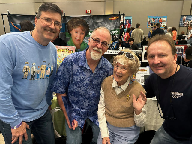 Allan Newsome, Mike Creech, Margaret Kerry, and Greg Kelley, at the Hollywood Show in Burbank, Calif.