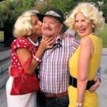 Ronnie Dapo found by the "fun girls" at Mayberry Days 2016